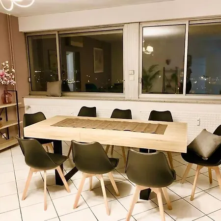 شقة Tour De L'europe, En Plein Centre Avec Parking. مُلووز